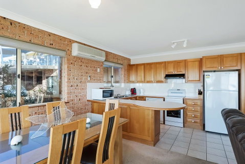 Grand Pacific 2 Unit 2 - Accommodation Fremantle 1