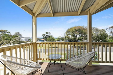 Great Ocean Retreat 36 - Accommodation Fremantle 2