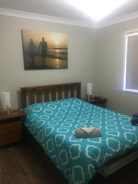 Grey Pebbles - Accommodation Fremantle 2