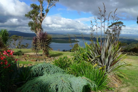 Grindelwald Lodge And Gardens - Accommodation Fremantle 0