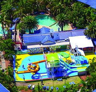 Ground Floor Family Apartment at Family Resort - Accommodation Fremantle