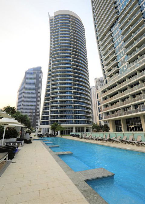 H Luxury Apartment At Surfers Paradise - Accommodation Fremantle 3