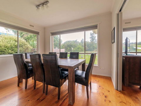 HAKUNA MATATA (No Worries) - Accommodation Fremantle 2