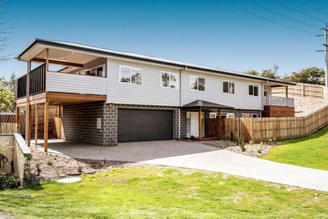 HALE KUPA Rye Beach House Spa Table Tennis - Accommodation Fremantle 1