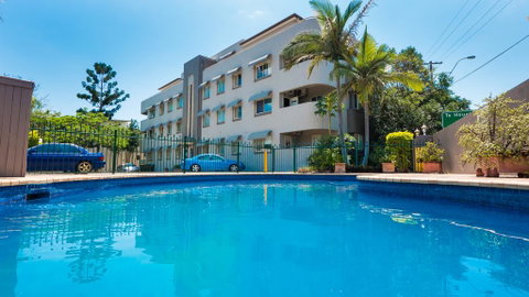 Hampton Court Apartments - Accommodation Fremantle 0