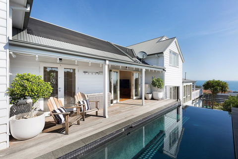 Hampton's Retreat Family Friendly, Water Views, Close To Beach With Heated Pool - Accommodation Fremantle 0