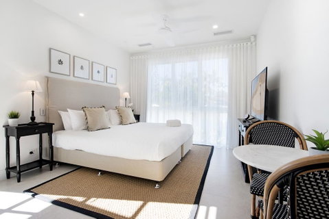 Hamptons #1 Broadbeach Apartment - 1 Bedroom - New Luxurious - Accommodation Fremantle 0