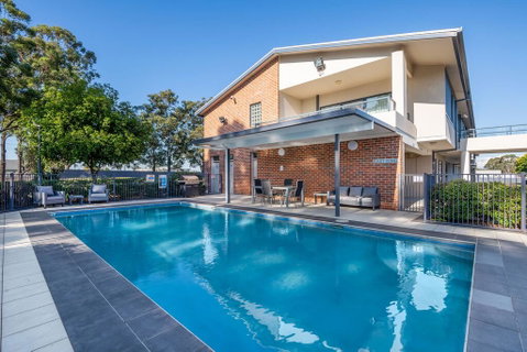 Hawkesbury Race Club Motel - Accommodation Fremantle 1