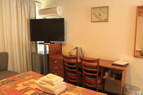 High Country Motel - Accommodation Fremantle 2