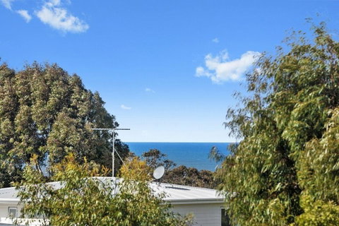 Highlander Haven 8a - Accommodation Fremantle 1