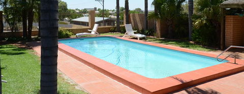 Hilltop Motel - Accommodation Fremantle 2