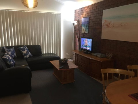 Holiday Home In The Heart Of Anglesea - Accommodation Fremantle 3