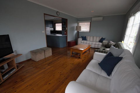 Holiday On The Bay, Vincentia - Accommodation Fremantle 2