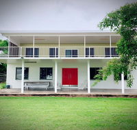 Holiday Rental - Huge House With Beach Views - Accommodation Fremantle