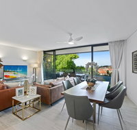 HomeHotel Ultra Luxurious 3 bedroom penthouse. - Accommodation Fremantle