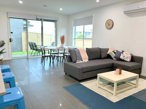 Homely Getaways In New Torquay - Accommodation Fremantle 0