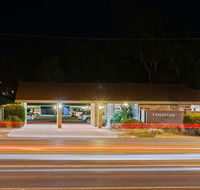 Homestead Motor Inn  Apartments - Accommodation Fremantle