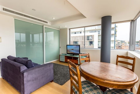 Honeysuckle Executive Suites - Accommodation Fremantle 2
