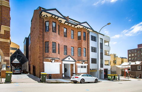 Hotel 46 - Accommodation Fremantle 0