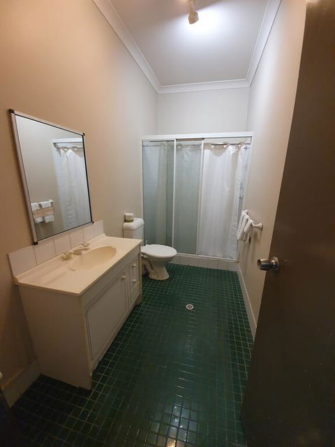 Hotel Allen - Accommodation Fremantle 3