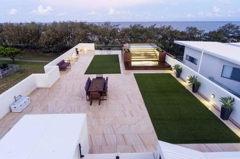 IVY Villas - Accommodation Fremantle 0