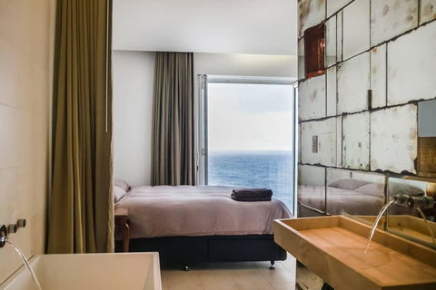 Im Living In A Dream - Cliffside Penthouse - Accommodation Fremantle 2