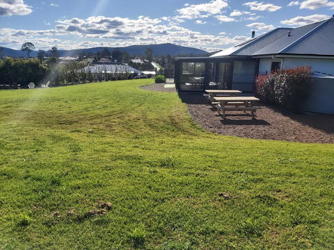 Jasmine Lodge - Accommodation Fremantle 1