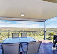 Jinalong 17 Pacific Street Family home great views. - Accommodation Fremantle