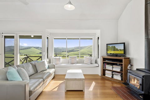 Joanna Cottage - Accommodation Fremantle 0