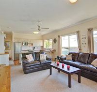 Just 4 Fun - Accommodation Fremantle