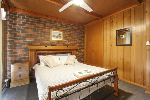 Kalamunda 6 - On The Rail Trail - Accommodation Fremantle 1