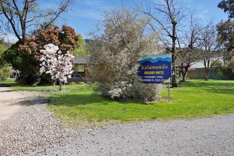Kalamunda 6 - On The Rail Trail - Accommodation Fremantle 0