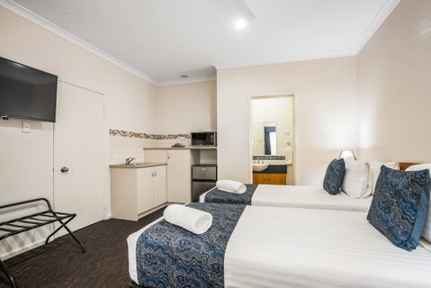 Karratha Central Apartments - Accommodation Fremantle 3