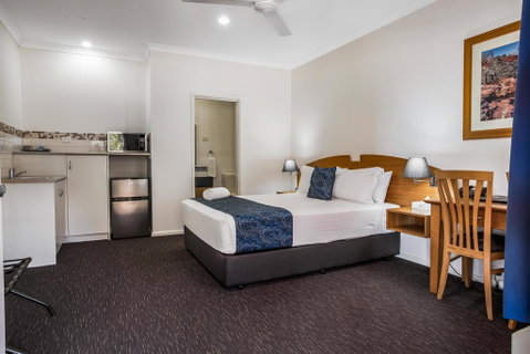 Karratha Central Apartments - Accommodation Fremantle 1