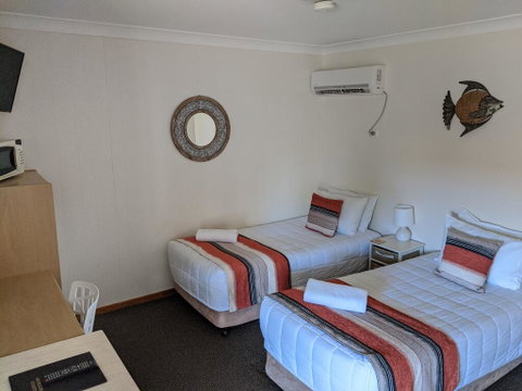 Karuah Motor Inn - Accommodation Fremantle 3
