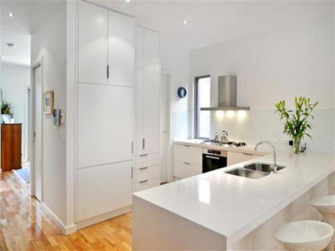 Kew Luxury Townhouse - Accommodation Fremantle 2