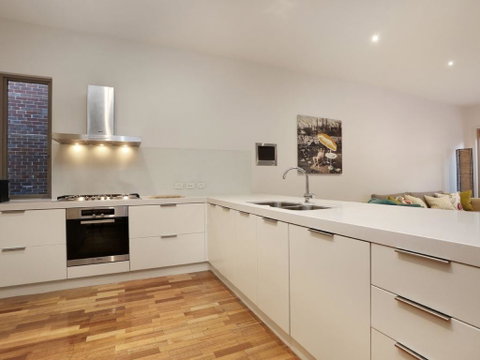Kew Luxury Townhouse - Accommodation Fremantle 1