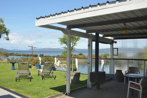 Kinsellas Water Views - Accommodation Fremantle 0