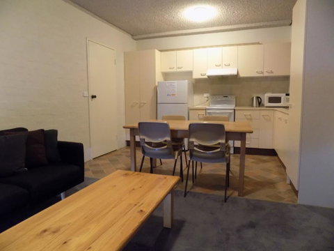 Kirwan Apartments 27 - Accommodation Fremantle 2