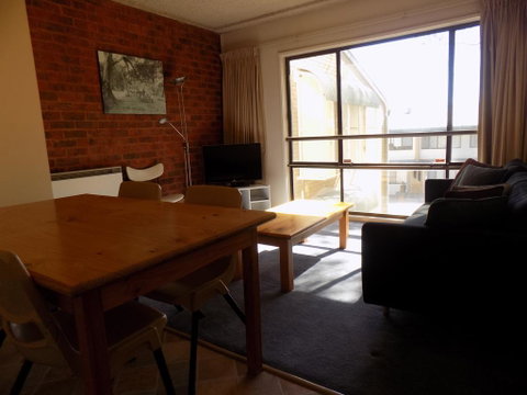 Kirwan Apartments 27 - Accommodation Fremantle 3