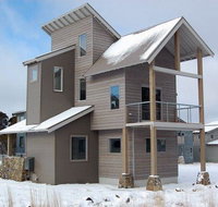 Krystal Peaks-DPA - Accommodation Fremantle