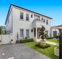 La Maison 1789 Boutique Guest Apartment