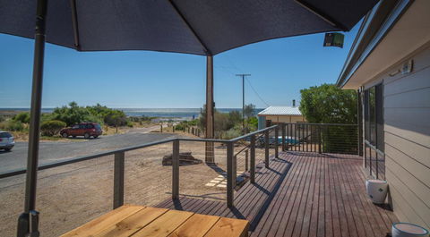 Lady Bay Getaway - 12 Lady Bay, Normanville - Accommodation Fremantle 0