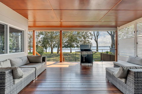 LAKEFRONT And SUNSET HAVEN - Accommodation Fremantle 3