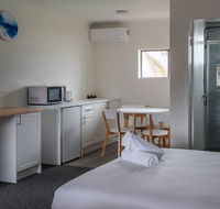 Lakeside Inn - Accommodation Fremantle