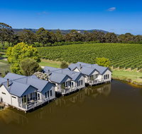 Lakeside Villas at Crittenden Estate - Accommodation Fremantle