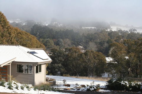 Lakeview Luxury Retreat - Accommodation Fremantle 0