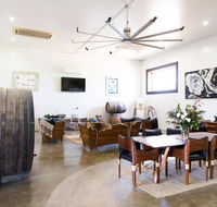 Lazy River Estate Boat House Villa - Accommodation Fremantle