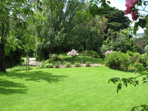 Leafield Cottages - Accommodation Fremantle 0
