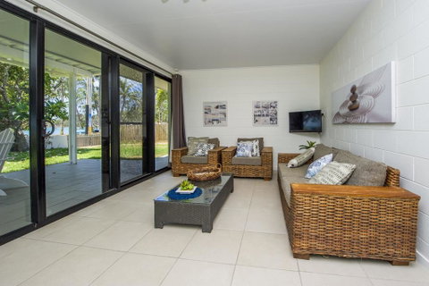 Lei Lo - Accommodation Fremantle 1